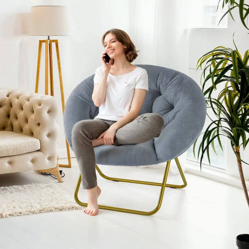 Foldable Faux Fur Saucer Chair with Plush Cushion and Metal Frame